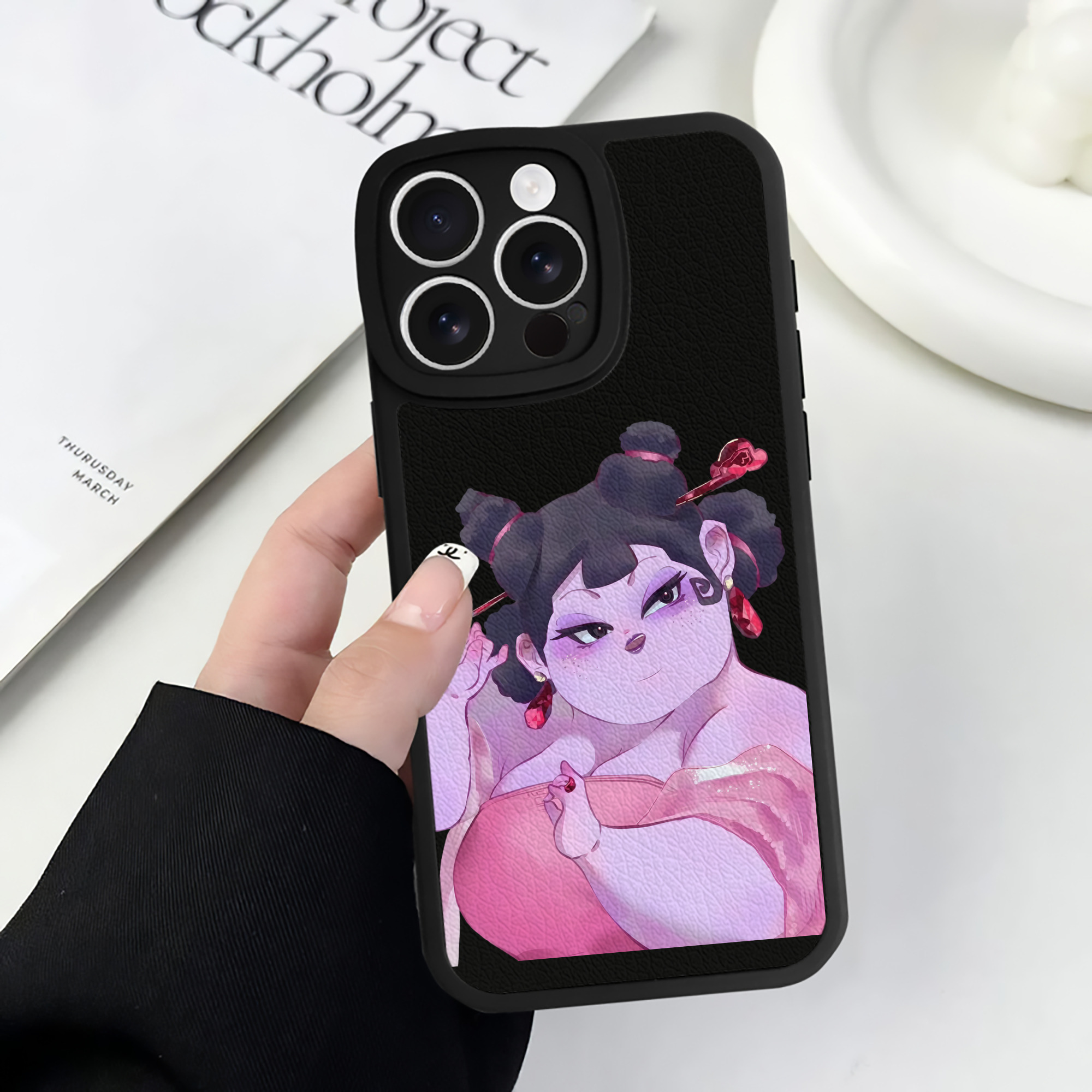 （画像用） Ne Zha 2 ナタ 魔童の大暴れ 【iPhone 16シリーズ対応】シリコンスマホケース（レザー調） 材質：シリコン
